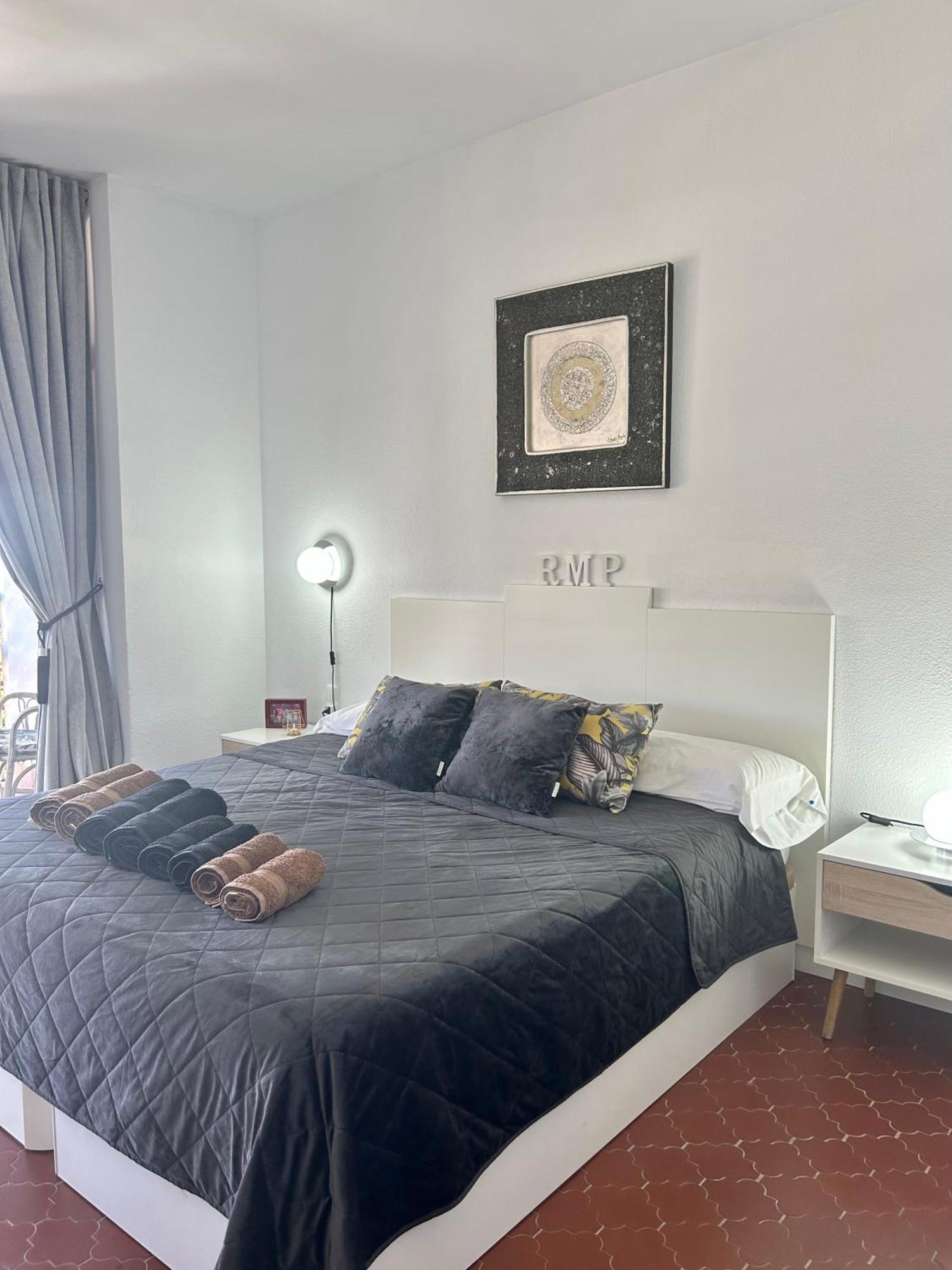 Torre De La Roca Industrial69 Appartement Torremolinos Buitenkant foto