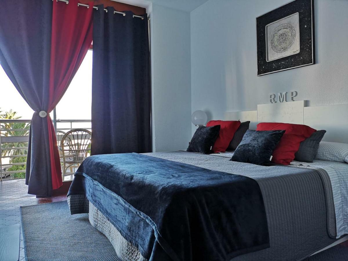 Torre De La Roca Industrial69 Appartement Torremolinos Buitenkant foto